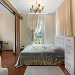 Villa Oleandra - *